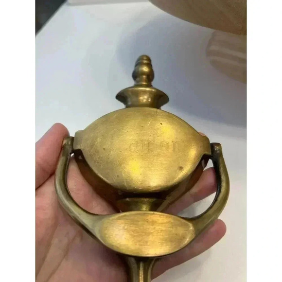 Vintage Brass door knocker engraved "Taylor" 7" tall 4" wide - Picture 2 of 5